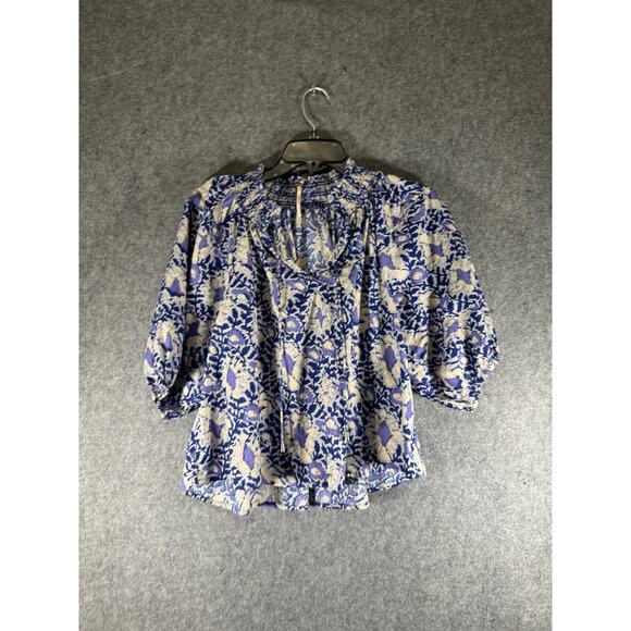 Free‎ People Top Women XS Blue Boho Batik Balloon Sleeve Smocked Short Sleeve - Picture 1 of 7